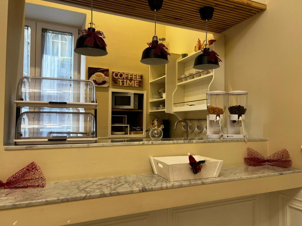 Victoria Hotel B&B 나폴리 외부 사진