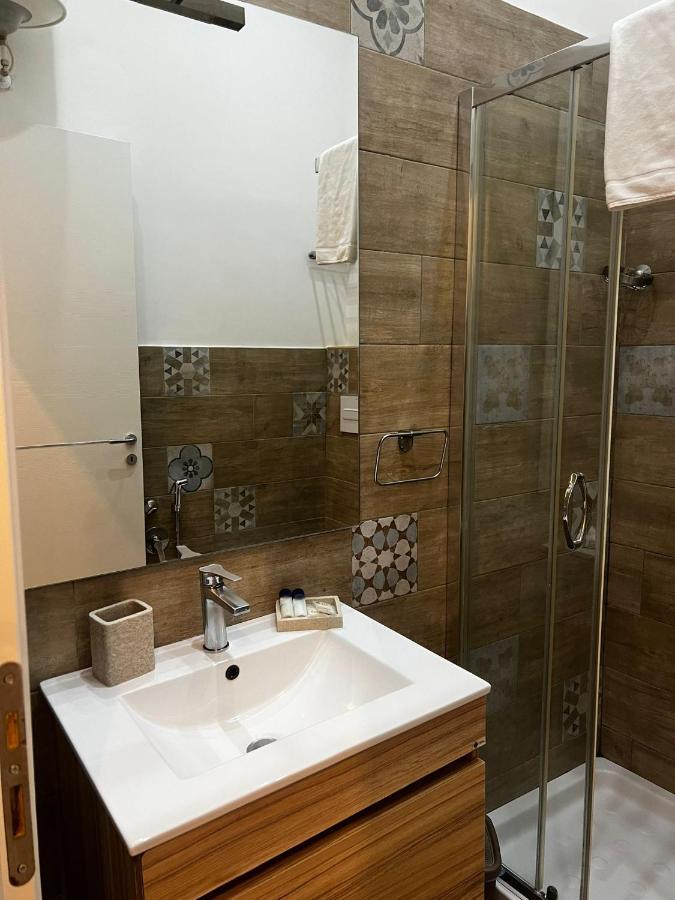 Victoria Hotel B&B 나폴리 외부 사진